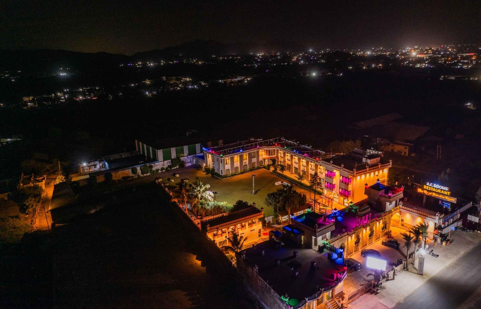 The Royal Paradise Resort And Salt Yard Adžmér Exteriér fotografie